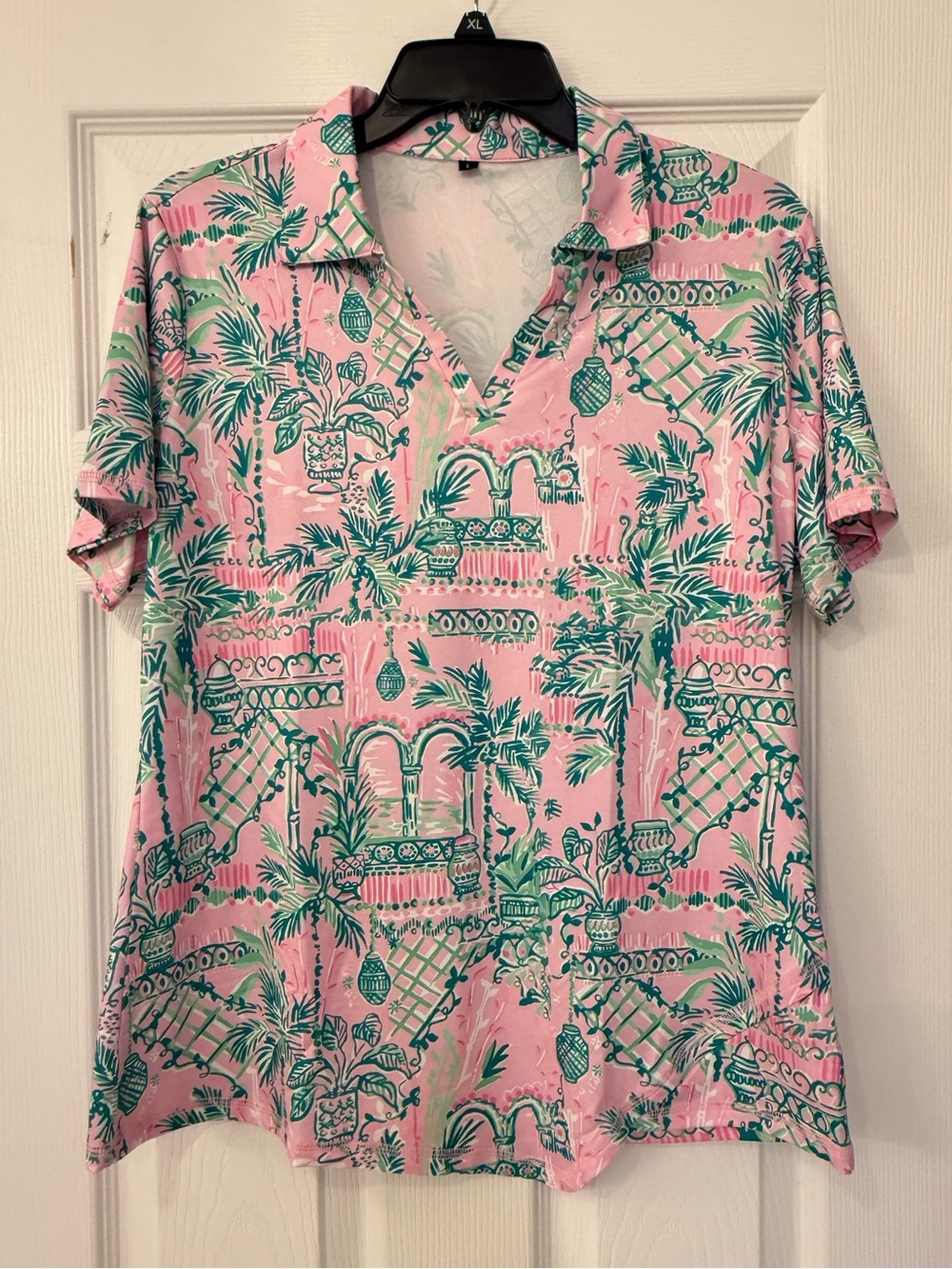 Women's Pink & Green Tropical Collared Top